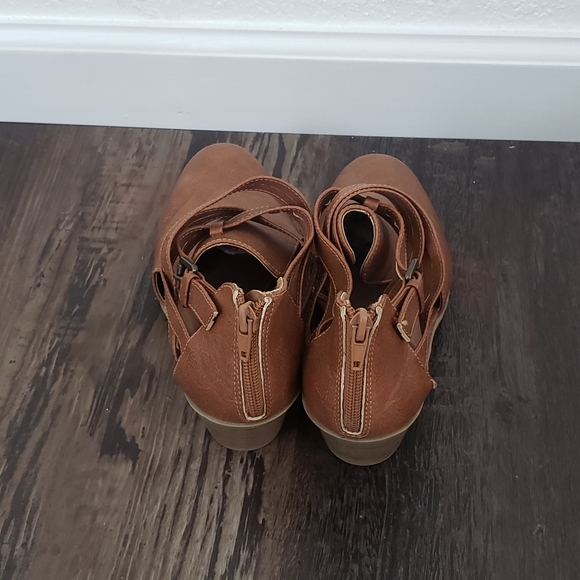 Booties - Picture 3 of 3